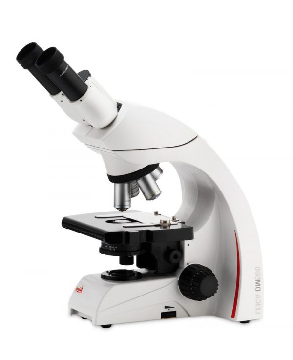 میکروسکوپ بیولوژی مدل Leica DM500